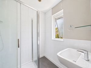 Photo 7- click for photo gallery